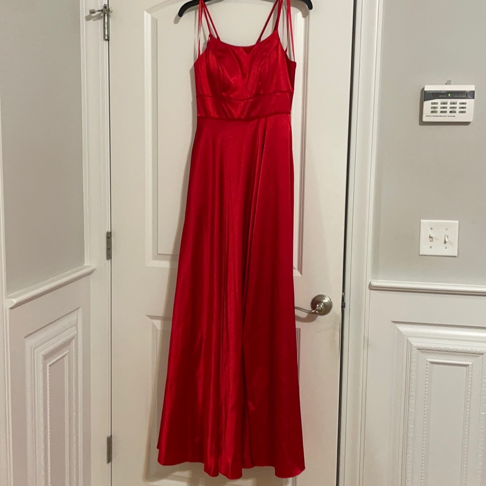Red prom dress size 6 holiday dress